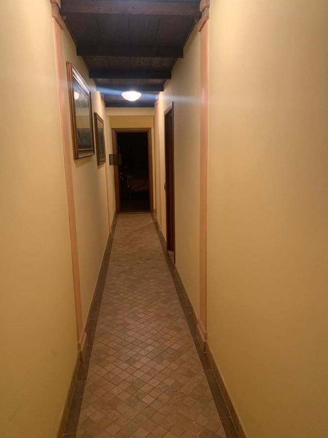 B&B Dal Fiocinino Comacchio Bagian luar foto